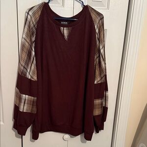 Brown Plaid Sleeve Crewneck Sweater